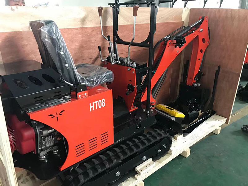HT08 small excavator sent to the United States