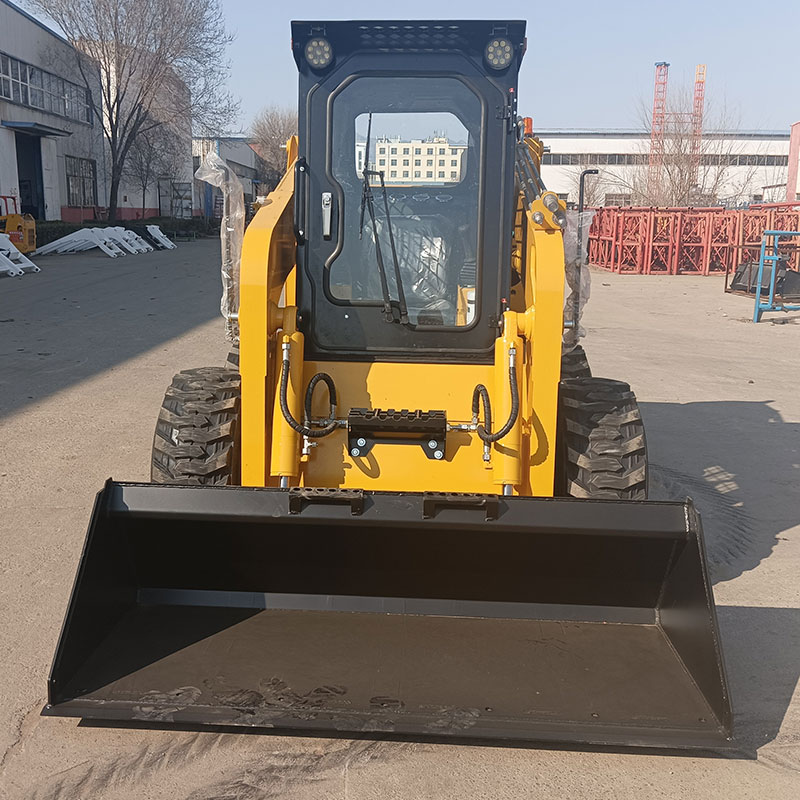 Погрузчик с бортовым поворотом HTS120